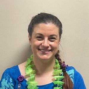 Meet your Posher, Adrianne